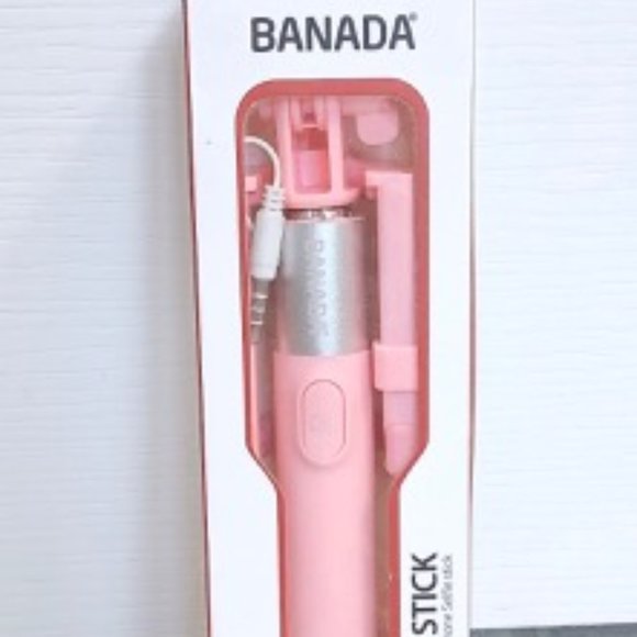 NEW Pink Selfie Stick - Picture 2 of 3